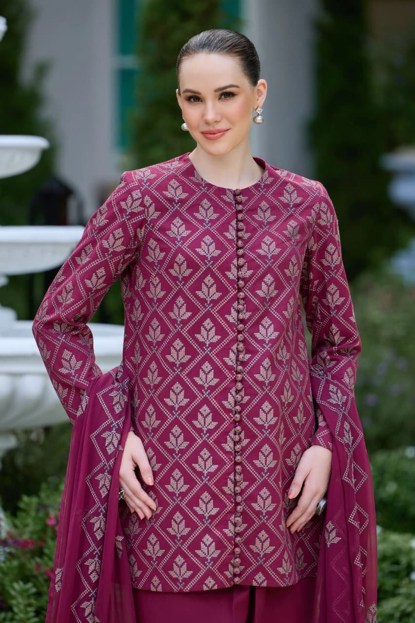 Embroidered Karandi 3-Piece Suit – BNL3108 Maroon – Ellegence Cross Stitch 07
