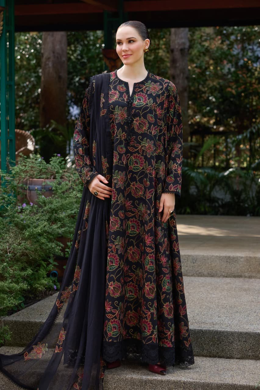 Embroidered Karandi 3-Piece Suit – BNL3162 Black – Anchal
