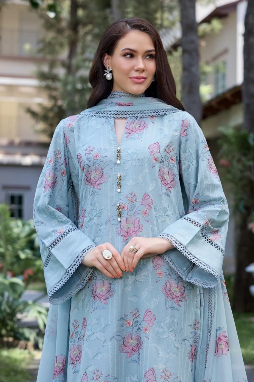 Embroidered Karandi 3-Piece Suit – BNL3164 Light Grey – Classic Flora 03