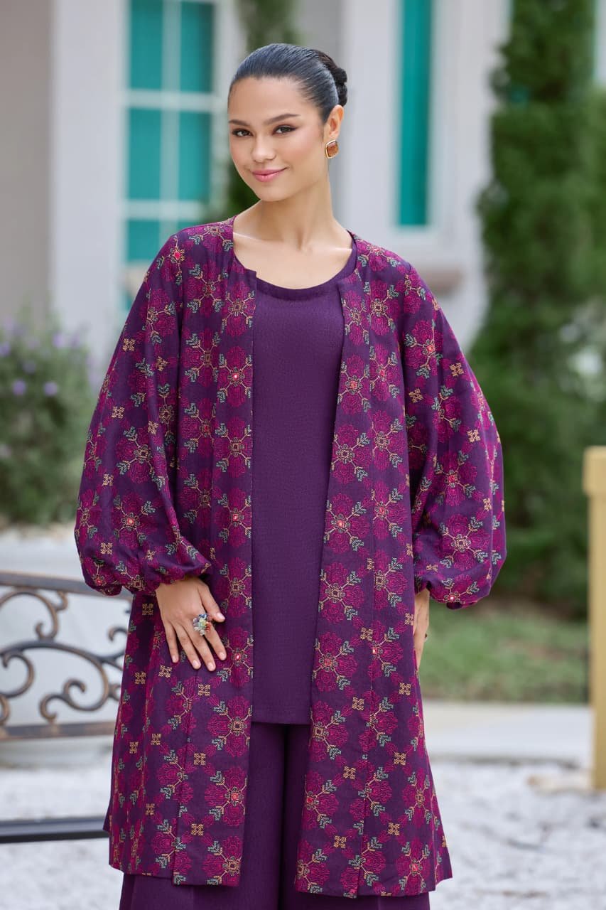 Embroidered Karandi 3-Piece Suit – MC1489 Purple – Hunza Valley