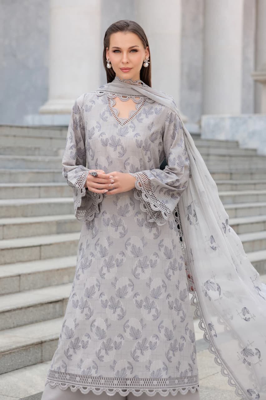 Embroidered Karandi 3-Piece Suit – MC1607 Grey – Oak Leaf
