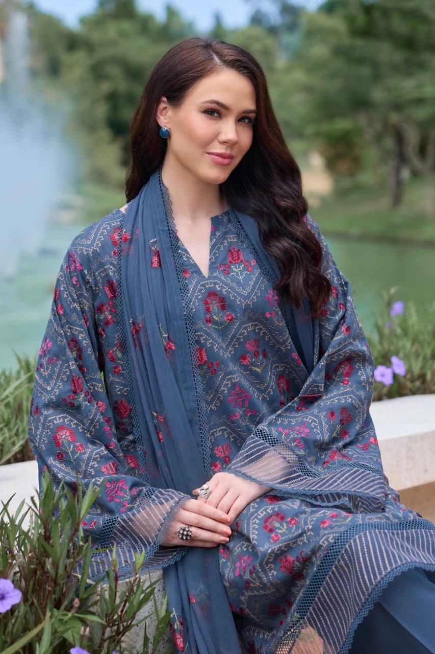 Embroidered Karandi 3-Piece Suit – MC1614 Dark Grey – Grace Ful 01
